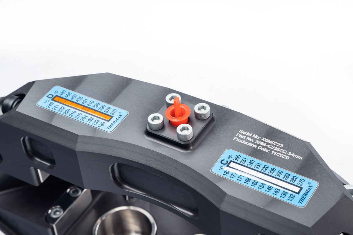 Wrangler (Sahara / Rubicon) 19-on JL Stage-1: 6 Piston Caliper & 13.7"  1-Piece Rotor Hard / Grey - Roam Overland Outfitters