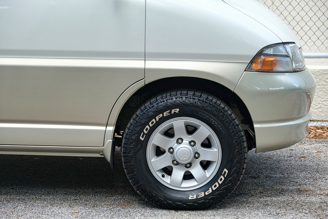 1997 Toyota Granvia 4x4 Diesel Van For Sale - Roam Overland Outfitters
