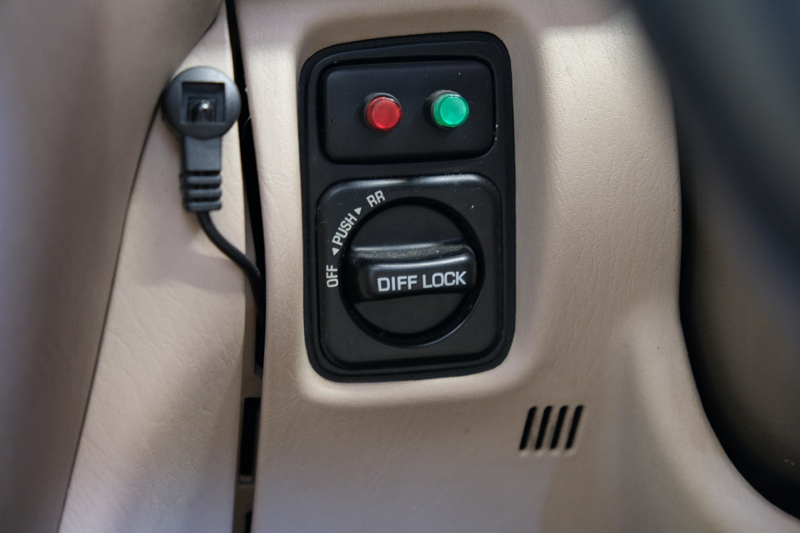 1998 JDM Toyota Landcruiser VX Limited For Sale - Roam Overland Outfitters