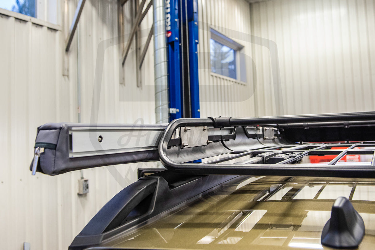 LP Aventure Awning Plates Kit for Yakima OFFGRID - Roam Overland Outfitters