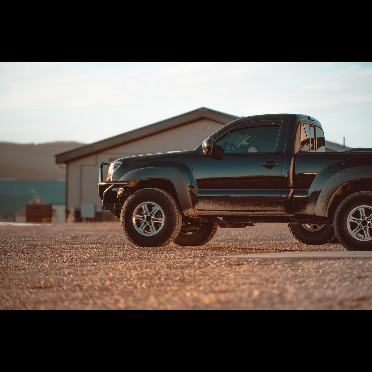 Tacoma Hybrid Front Bumper / 2nd Gen / 2012-2015 - Roam Overland Outfitters