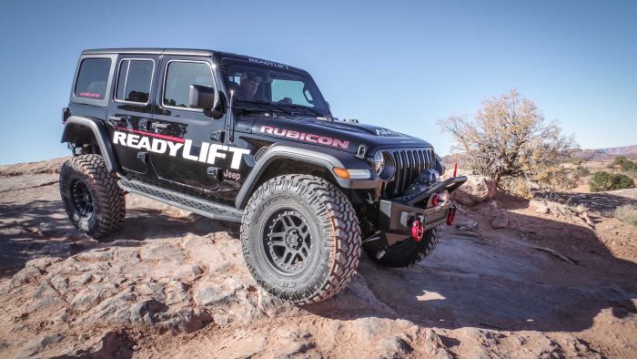 ReadyLift Suspensions 2.5" SST Lift Kit | Jeep JL Wrangler Rubicon 2018-2021 - Roam Overland Outfitters