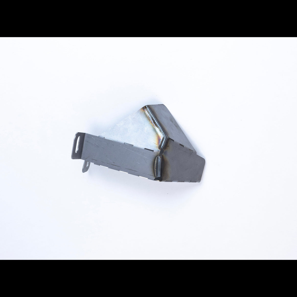 4Runner Windshield Washer Tank Skid / 5th Gen / 2010+ - Roam Overland Outfitters