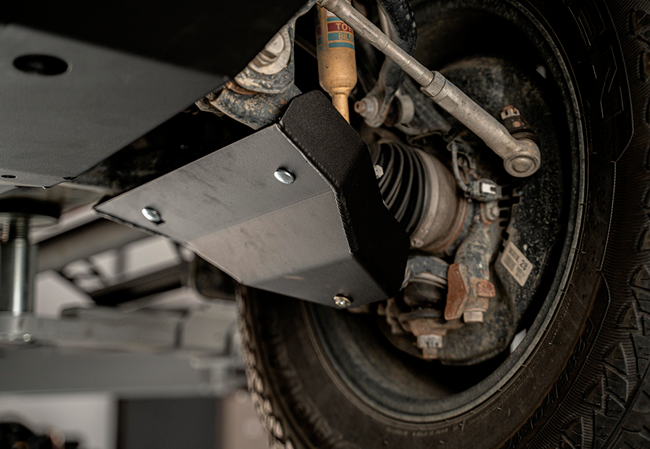 2014+ 4Runner Lower Control Arm Skid Plate - Roam Overland Outfitters