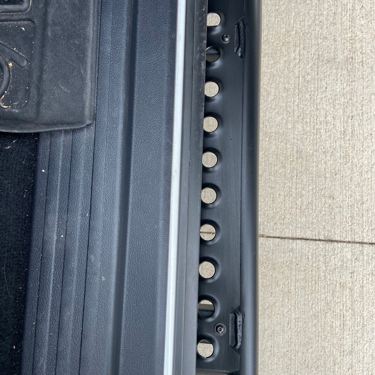 RCI Off-Road Rock Sliders | Toyota 4Runner 2010-2022 - Roam Overland Outfitters