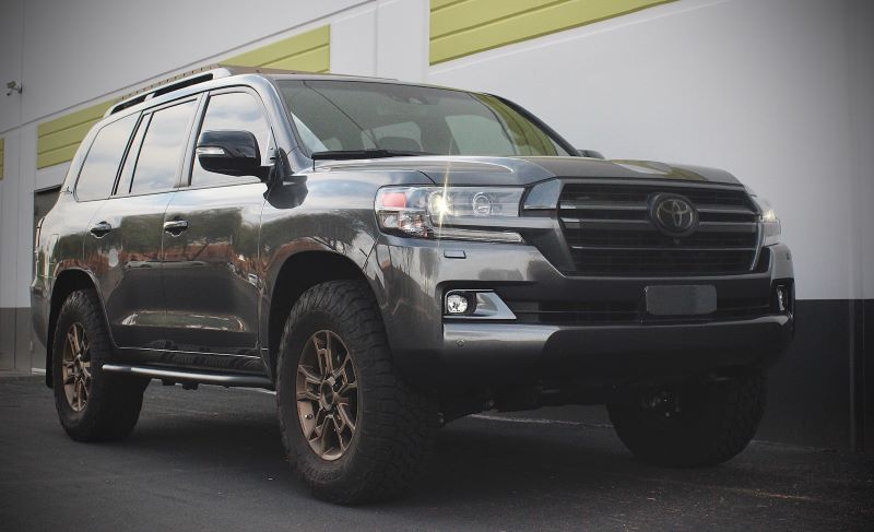 Westcott Designs Preload Collar Lift Kit - Front Only | Toyota Land Cruiser 200 Series - Roam Overland Outfitters