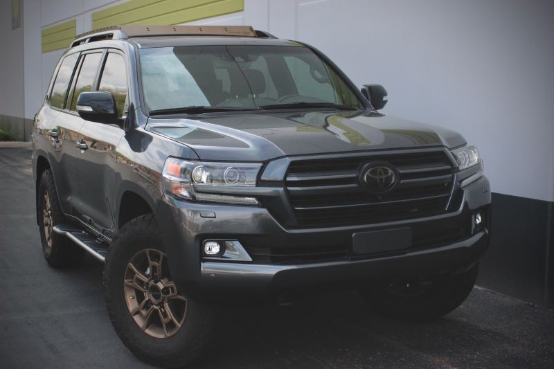 Westcott Designs Preload Collar Lift Kit - Front Only | Toyota Land Cruiser 200 Series - Roam Overland Outfitters