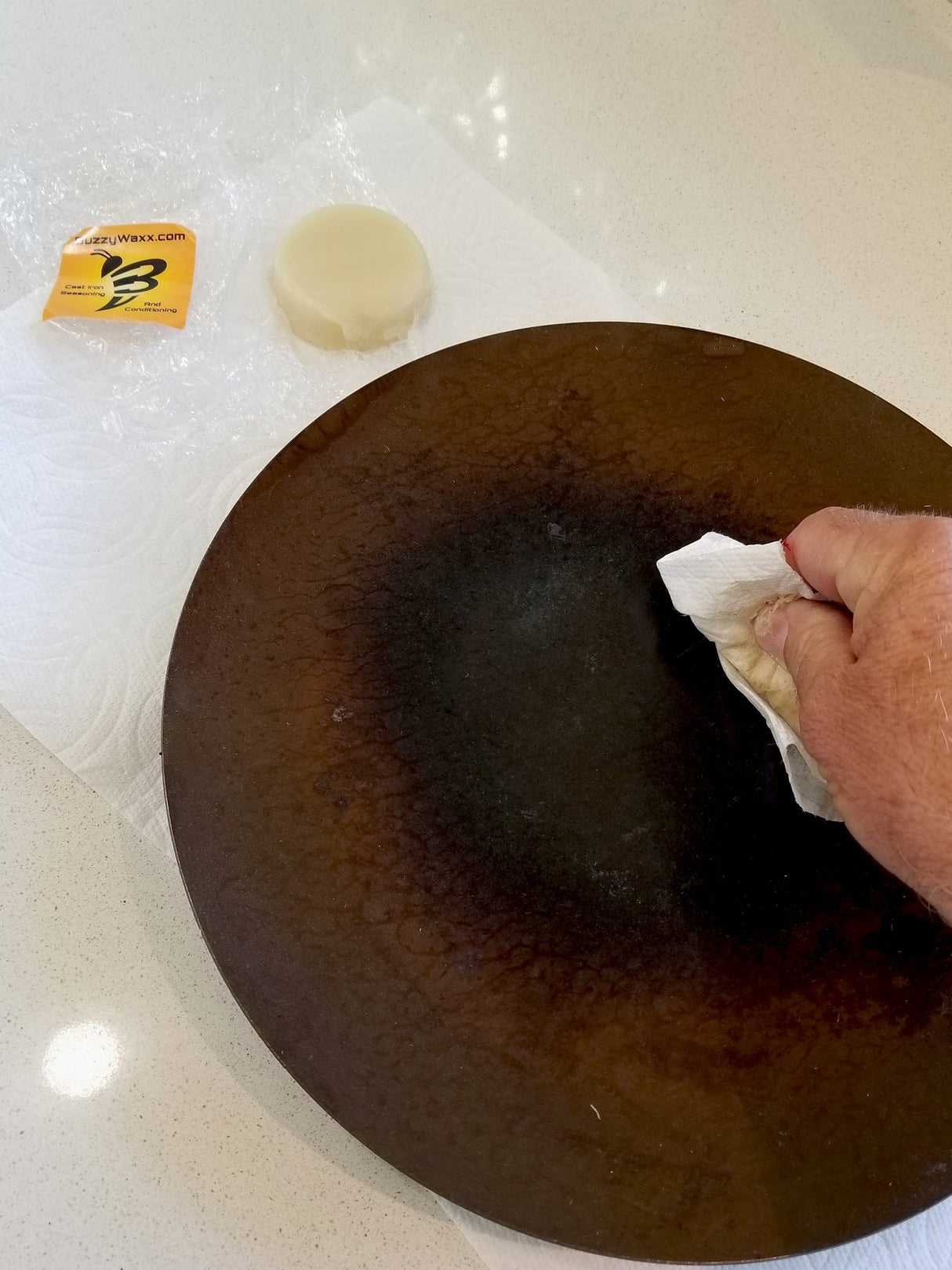 TEMBOTUSK BUZZYWAXX SKOTTLE PAN CONDITIONER - Roam Overland Outfitters