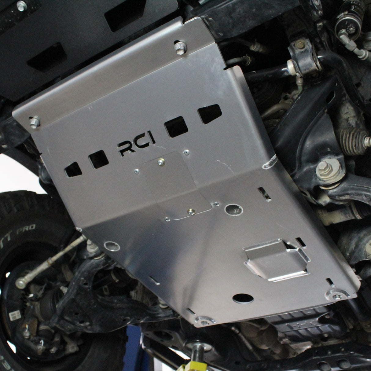 RCI Off-Road Engine Skid Plate | Toyota Tacoma 2005+ - Roam Overland Outfitters