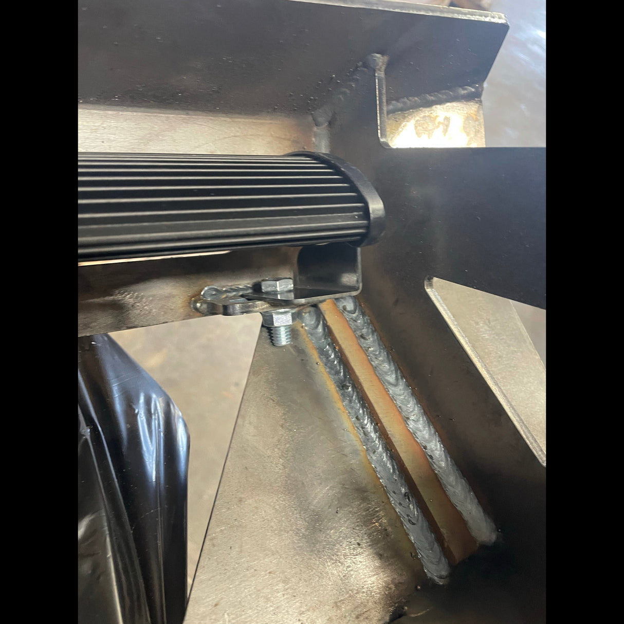 Extreme LED X6S 30" Light Bar Brackets - Roam Overland Outfitters