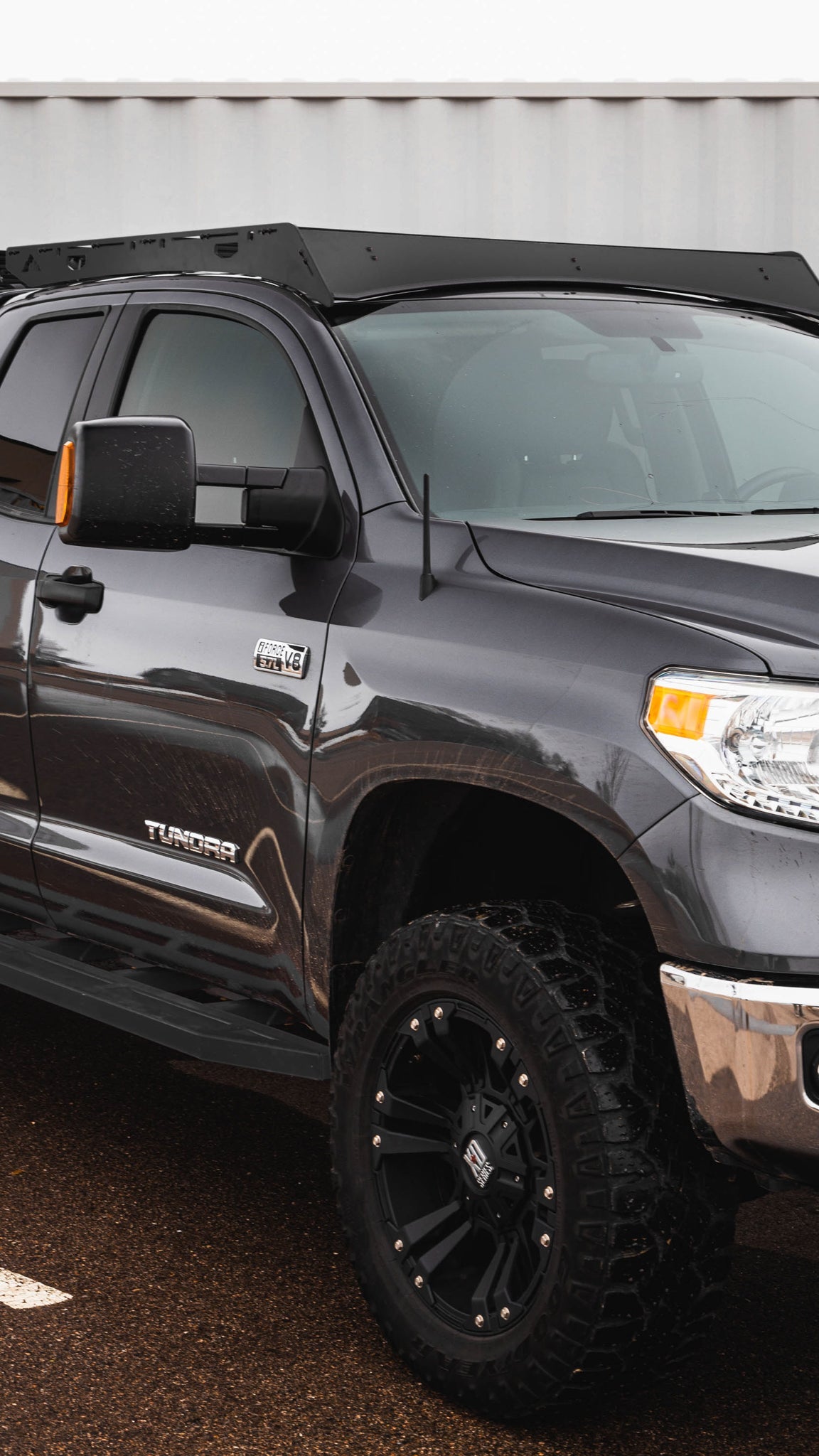 The Little Bear (2007-2021 Tundra Double Cab Roof Rack) - Roam Overland Outfitters