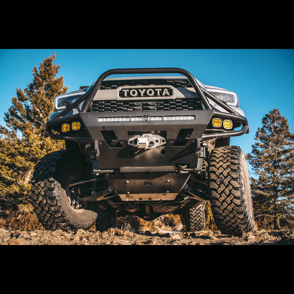 Tacoma Hybrid Front Bumper / 3rd Gen / 2016+ - Roam Overland Outfitters