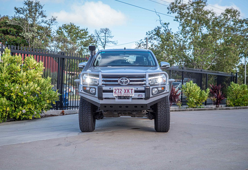 DOBINSONS BULL BAR BLACK DELUXE FOR TOYOTA HILUX REVO 2019-2020 - BU59-3728