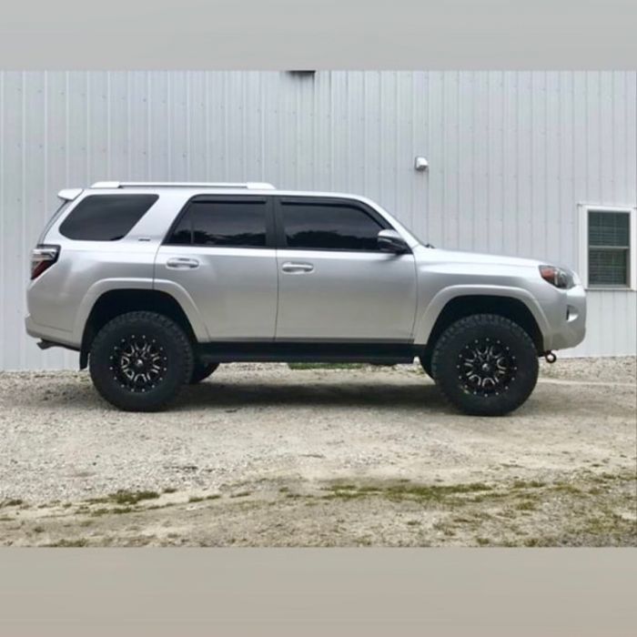 ReadyLift Suspensions 3'F / 2"R SST Lift Kit | 4Runner/FJ Cruiser 2003-2021 - Roam Overland Outfitters