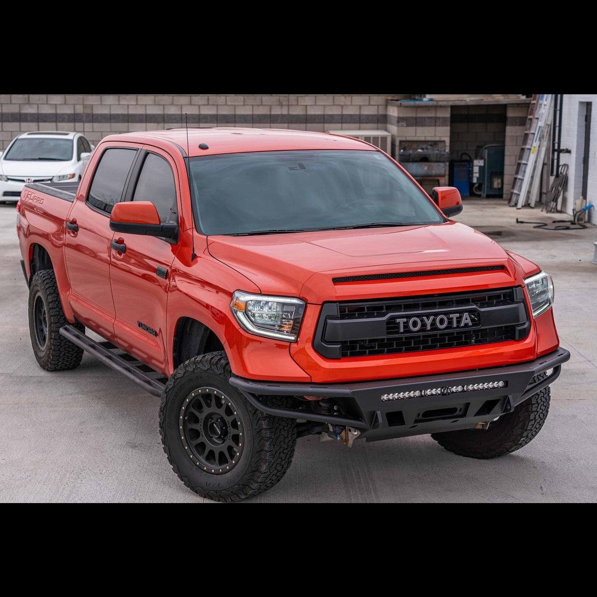 Tundra Hybrid Front Bumper / 2nd Gen / 2014-2021 - Roam Overland Outfitters