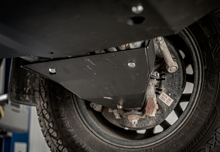 2014+ 4Runner Lower Control Arm Skid Plate - Roam Overland Outfitters