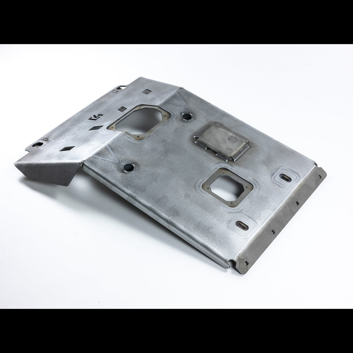 Tacoma Front Skid Plate / 2nd Gen / 3rd Gen / 2005+ - Roam Overland Outfitters