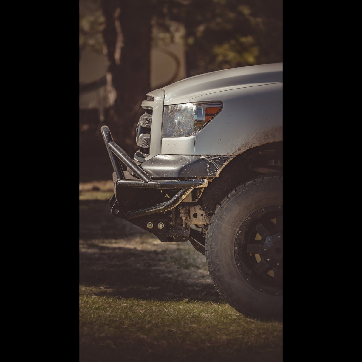 Tundra Hybrid Front Bumper / 2nd gen / 2007-2013 - Roam Overland Outfitters