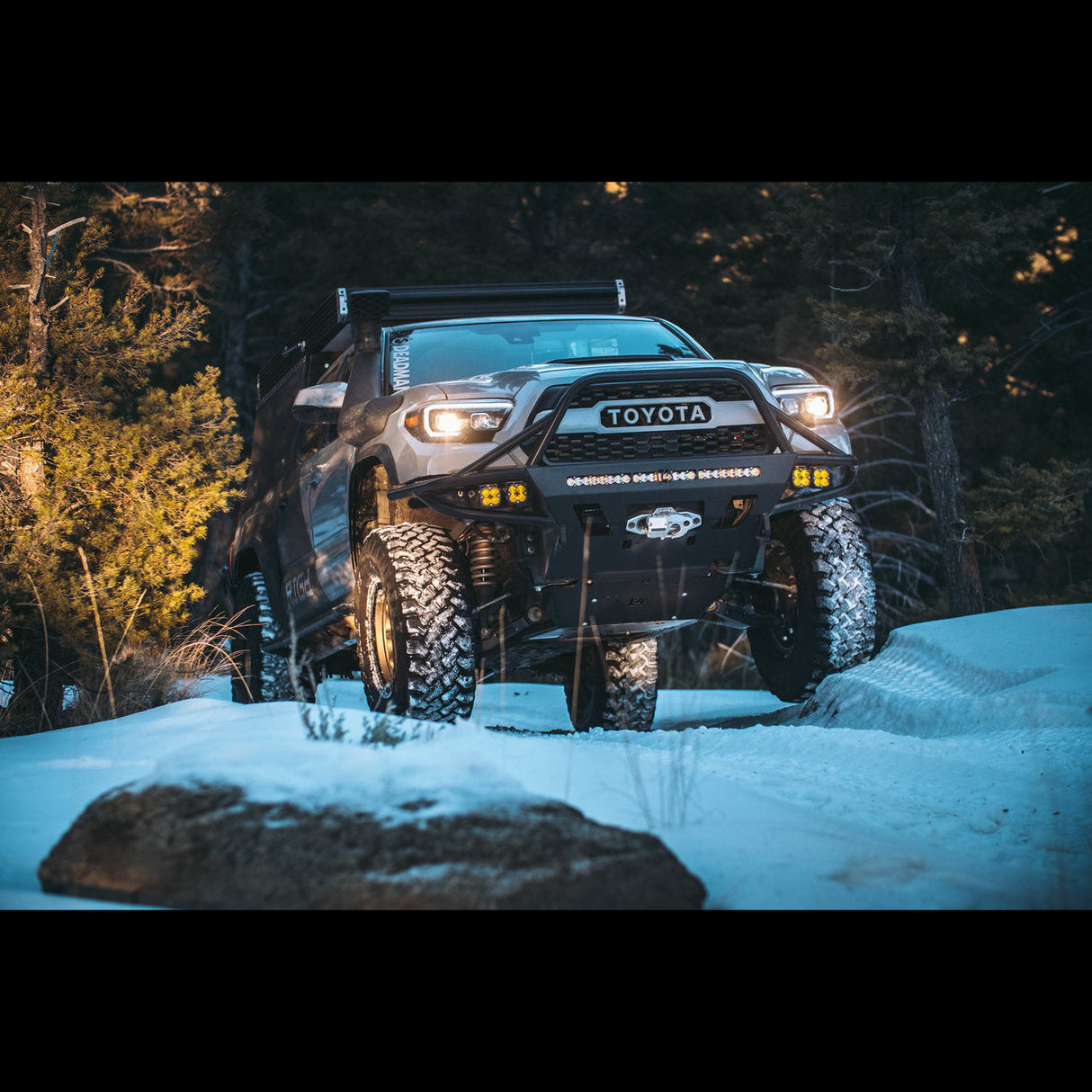 Tacoma Hybrid Front Bumper / 3rd Gen / 2016+ - Roam Overland Outfitters